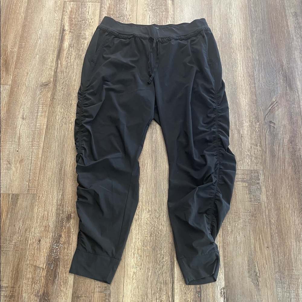 Athleta sweatpants